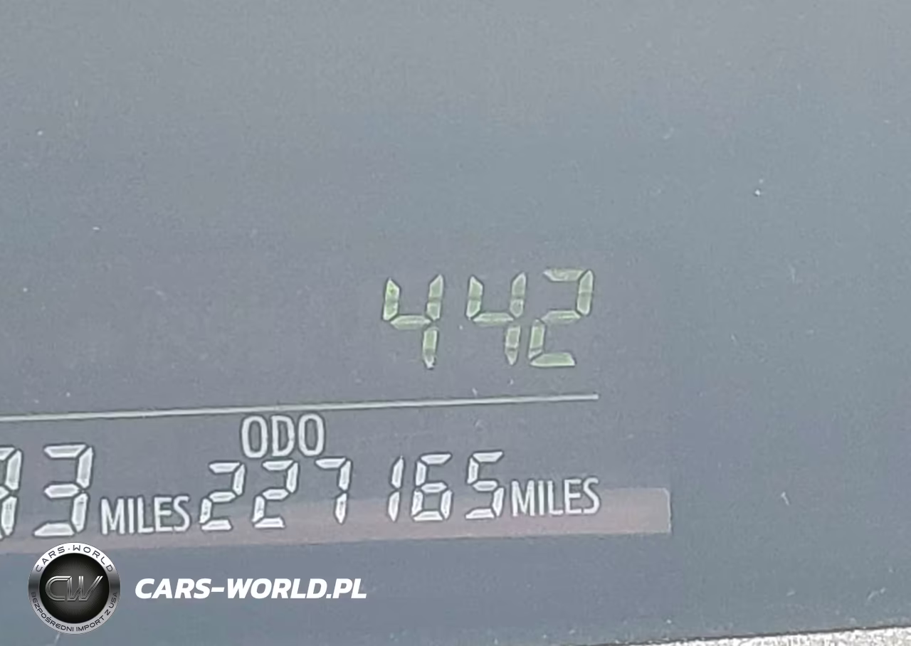 2012 Toyota Prius V Five VIN:JTDZN3EU3C3137877 - 15