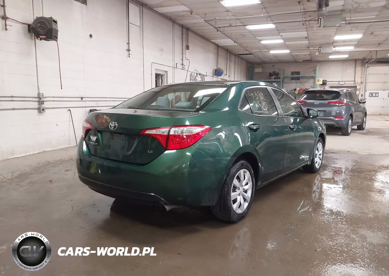 2016 Toyota Corolla Le VIN:2T1BURHE6GC672744 - 4