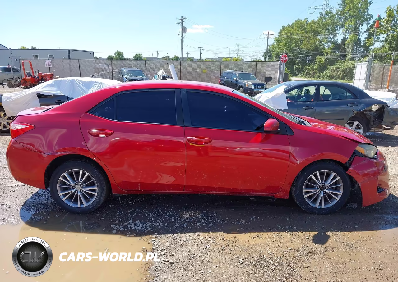 2017 Toyota Corolla Le VIN:2T1BURHEXHC774016 - 13