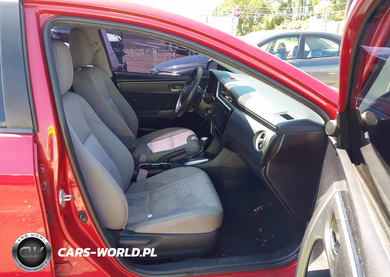 2017 Toyota Corolla Le VIN:2T1BURHEXHC774016 - 5