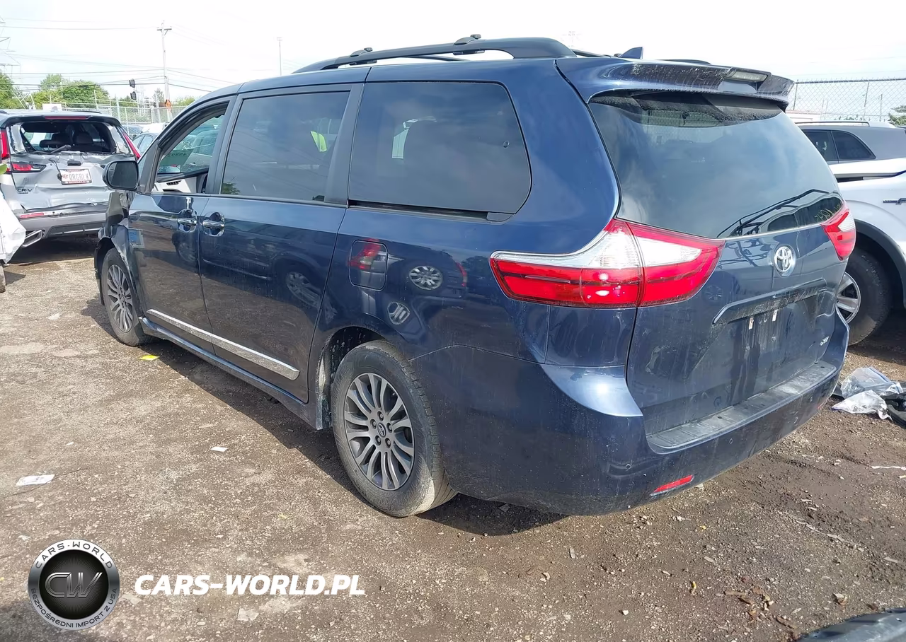 2019 Toyota Sienna Xle 8 Passenger VIN:5TDYZ3DC0KS977153 - 3