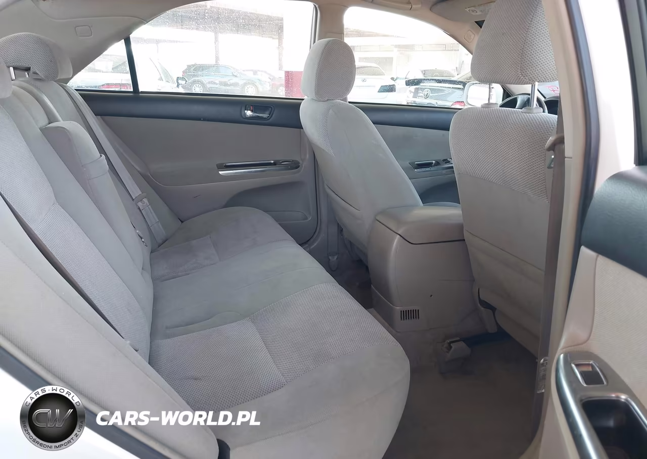 2002 Toyota Camry Se VIN:4T1BF30K92U019308 - 8