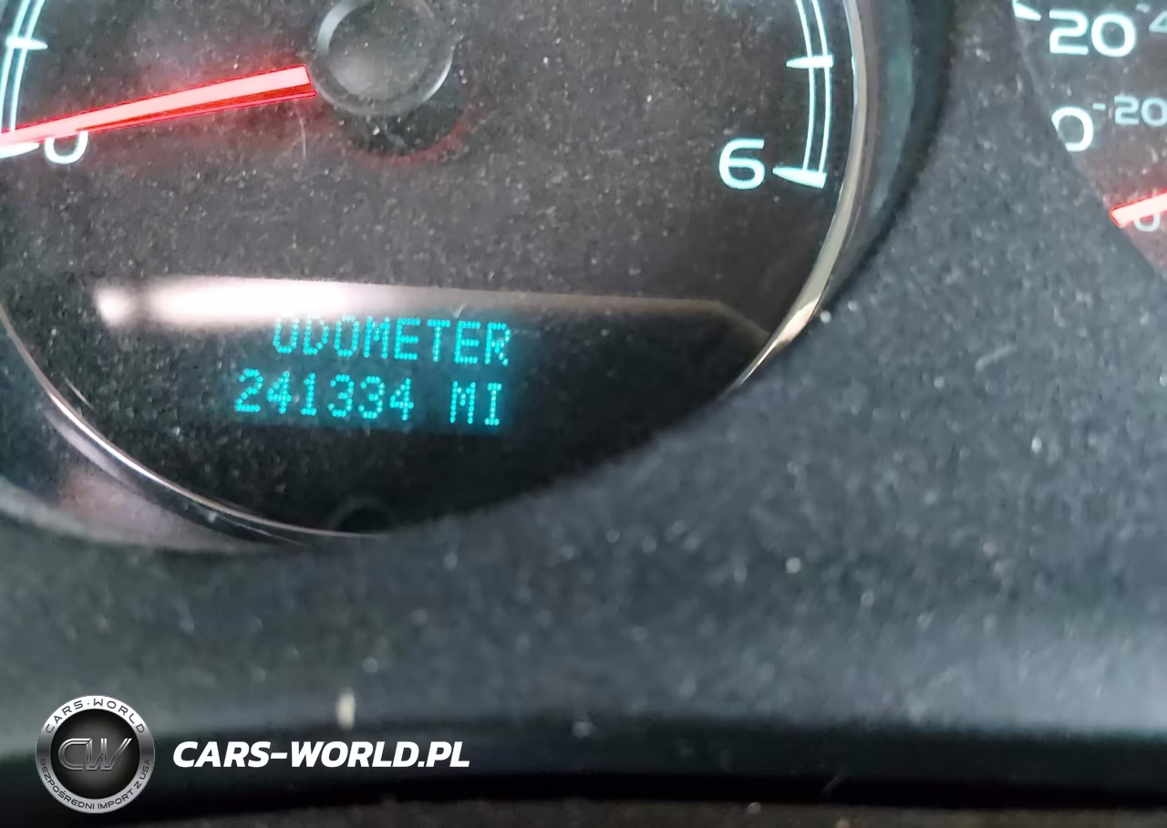 2013 Chevrolet Suburban 1500 Ltz VIN:1GNSKKE7XDR294195 - 15