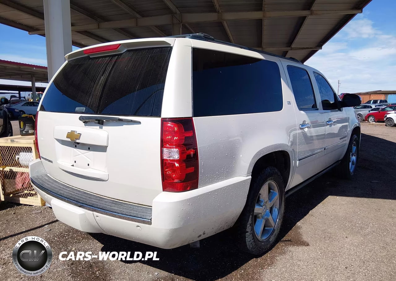 2013 Chevrolet Suburban 1500 Ltz VIN:1GNSKKE7XDR294195 - 4
