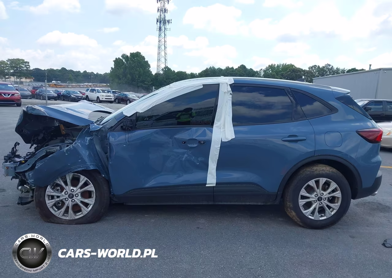 2025 Ford Escape Active VIN:1FMCU0GN1SUA51761 - 13