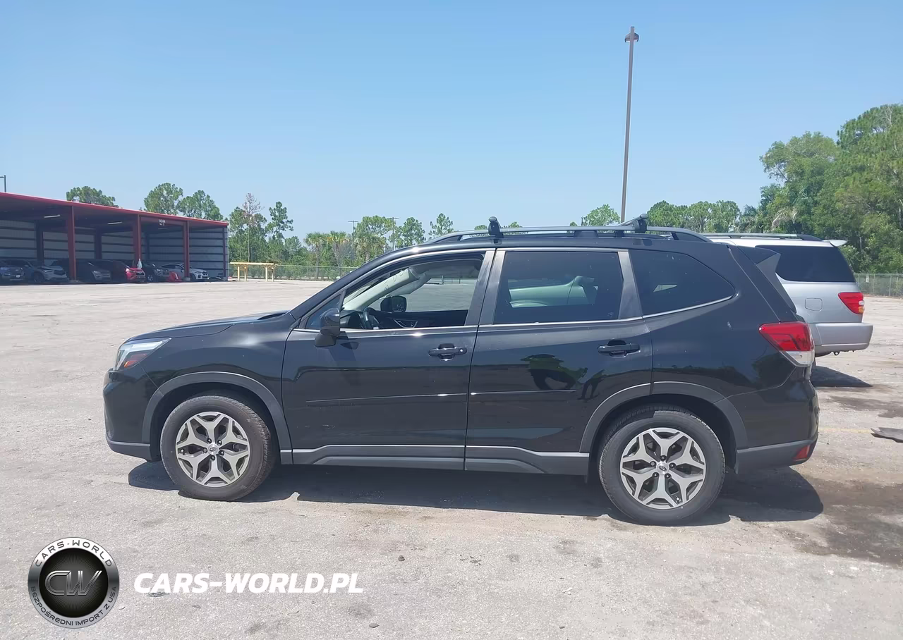 2021 Subaru Forester Premium VIN:JF2SKAJC4MH408172 - 14