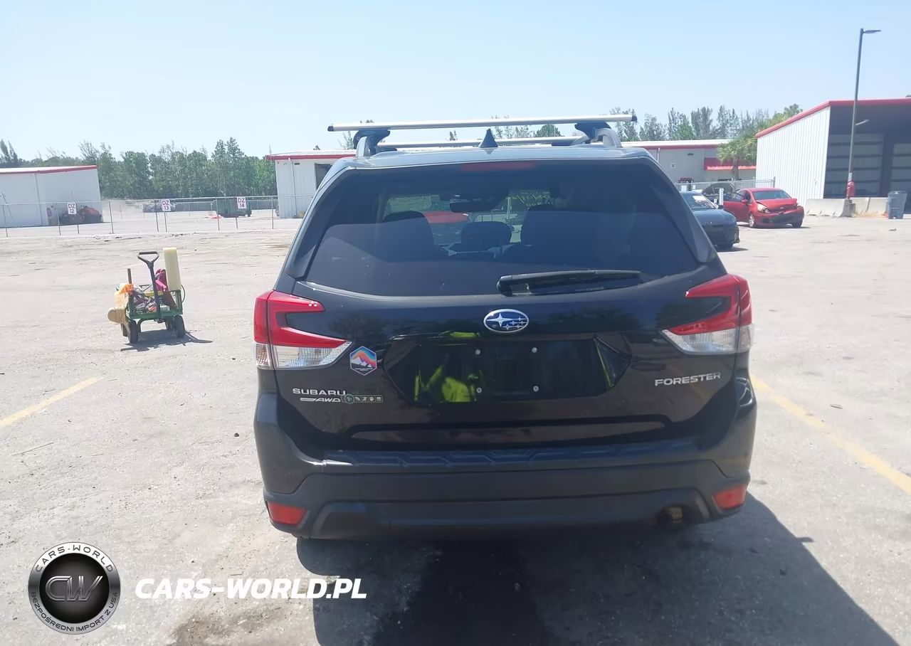 2021 Subaru Forester Premium VIN:JF2SKAJC4MH408172 - 16