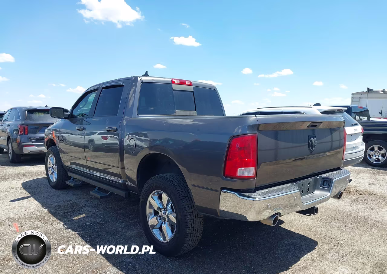 2019 Ram 1500 Classic Big Horn 4X4 5'7 Box VIN:1C6RR7LT6KS696633 - 3