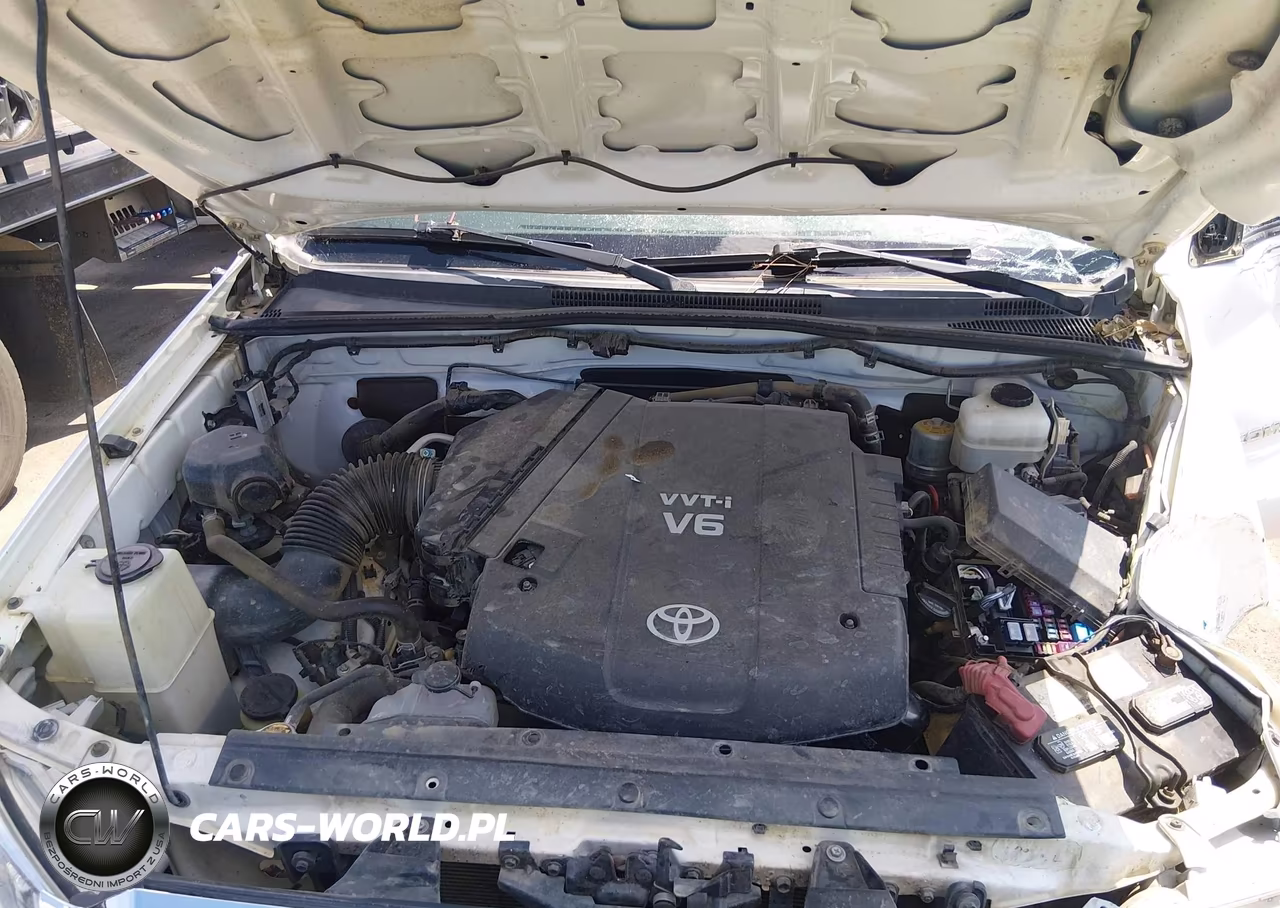 2014 Toyota Tacoma Base V6 VIN:3TMLU4EN3EM141792 - 10
