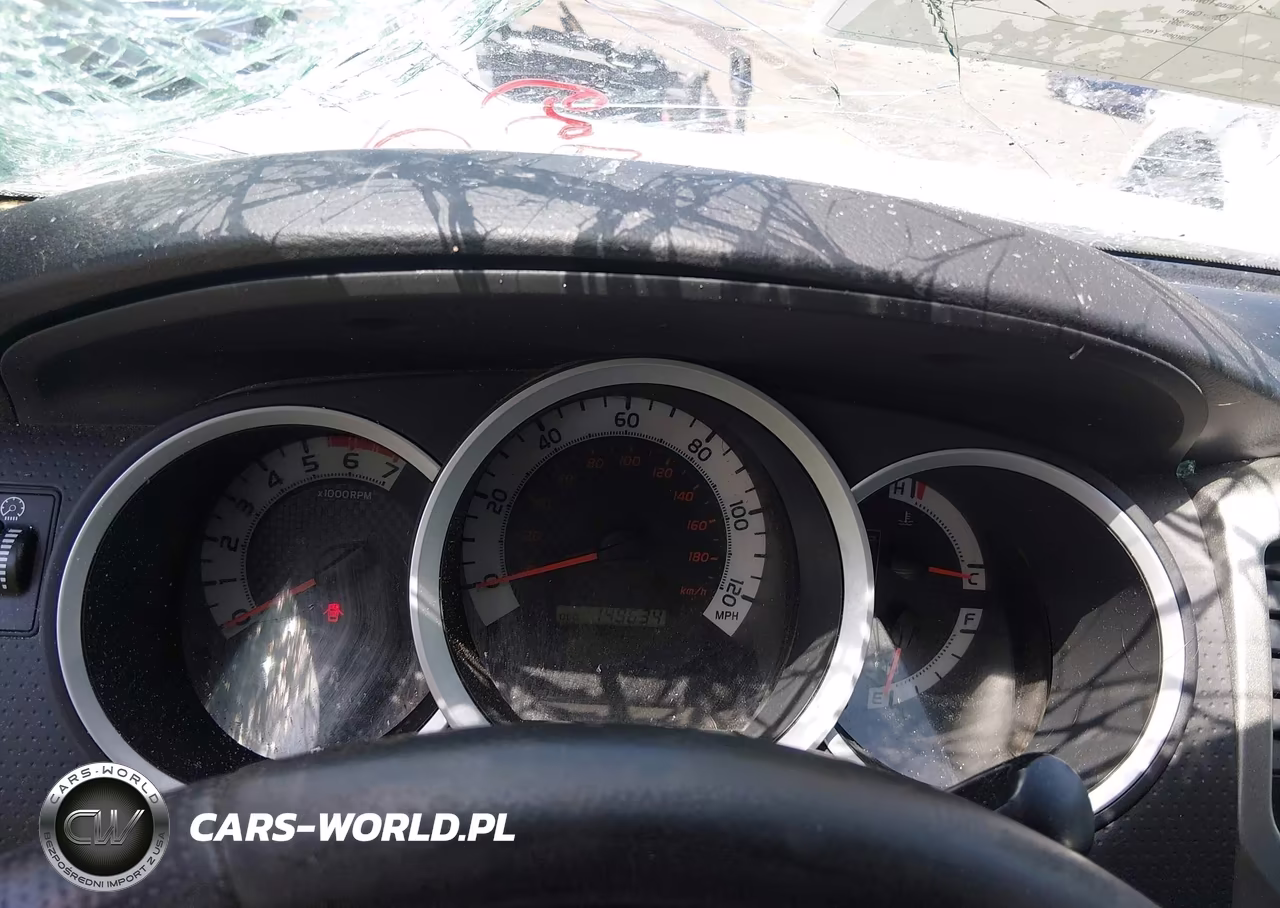 2014 Toyota Tacoma Base V6 VIN:3TMLU4EN3EM141792 - 7