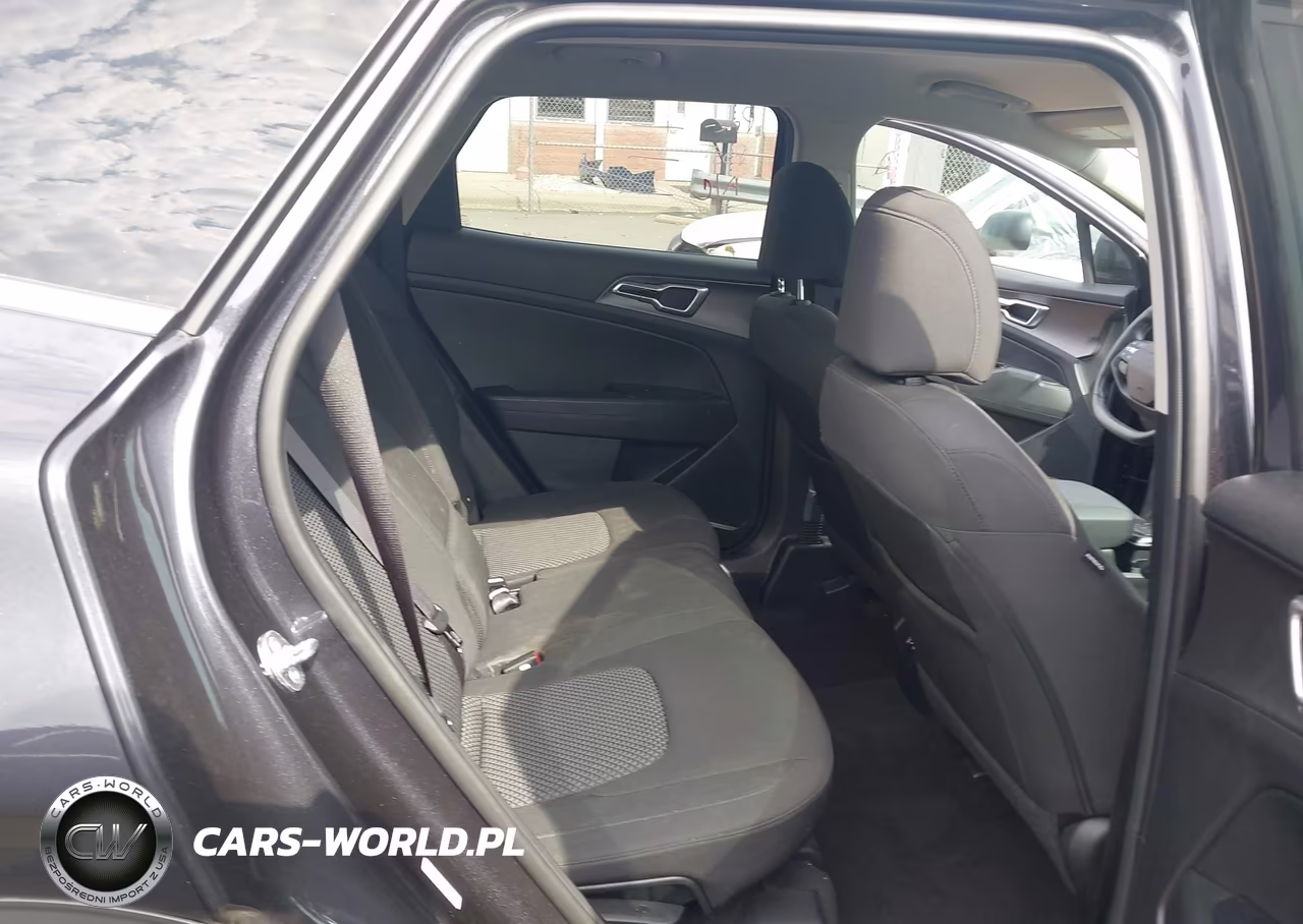 2026 Kia Sportage Lx VIN:5XYK23DFXTG348048 - 8