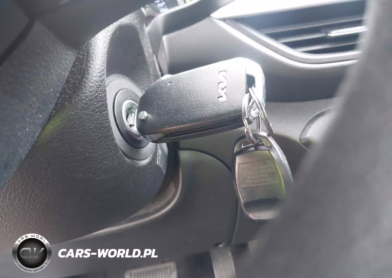 2022 Kia Forte Lxs VIN:3KPF24AD6NE462851 - 11