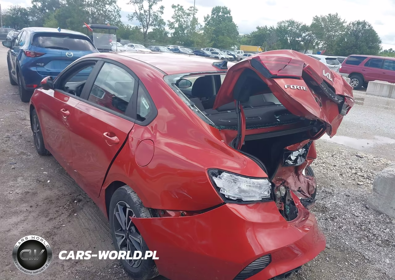 2022 Kia Forte Lxs VIN:3KPF24AD6NE462851 - 3
