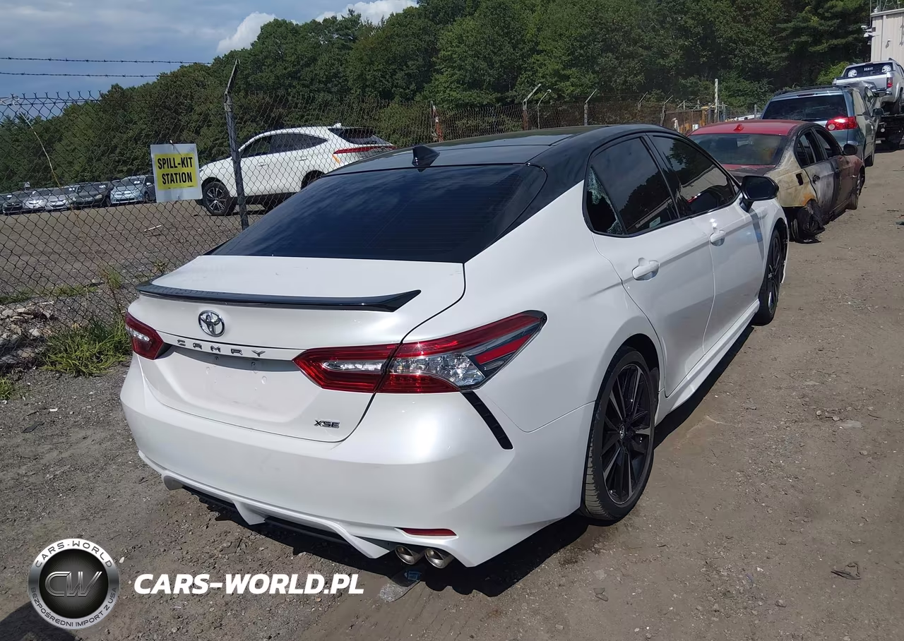 2019 Toyota Camry Xse V6 VIN:4T1BZ1HK0KU024848 - 4