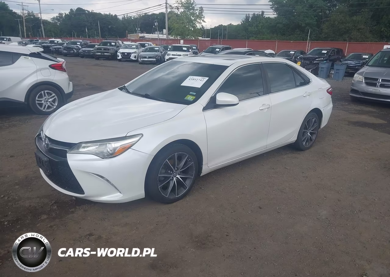 2015 Toyota Camry Xse VIN:4T1BF1FK7FU030745 - 2
