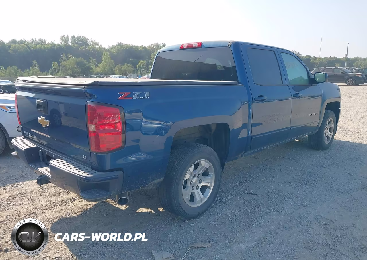 2018 Chevrolet Silverado 1500 2Lt VIN:3GCUKREC5JG259535 - 4