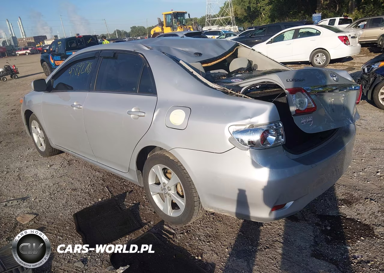 2013 Toyota Corolla Le VIN:2T1BU4EE2DC926064 - 3
