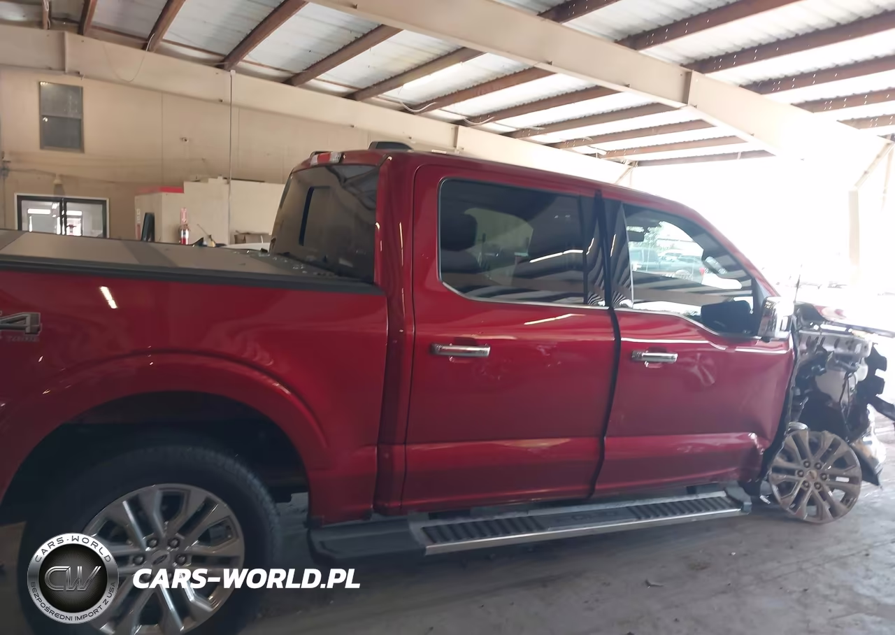 2025 Ford F-150 Lariat VIN:1FTFW5L53SFB17441 - 13