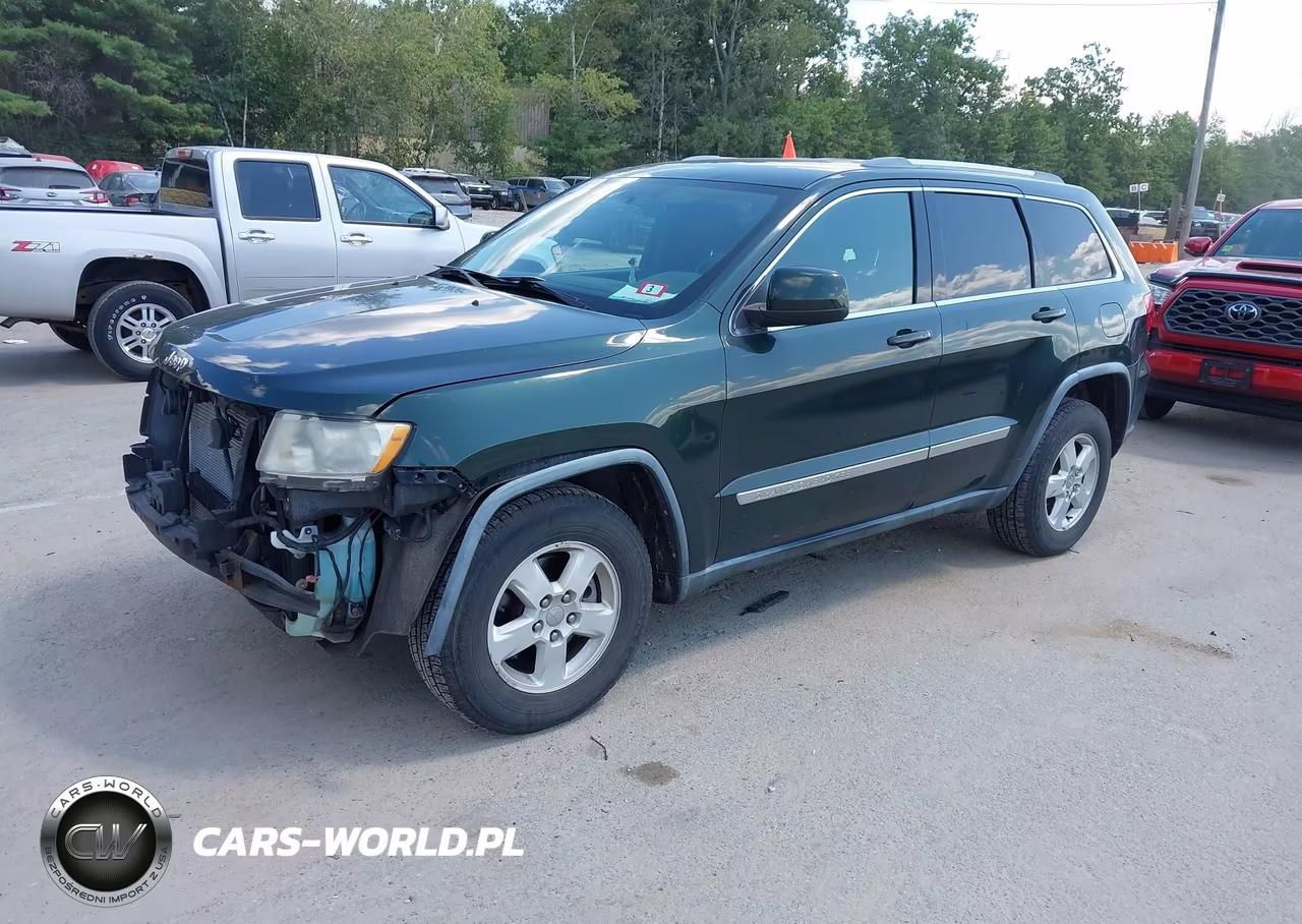 2011 Jeep Grand Cherokee Laredo VIN:1J4RR4GG2BC555258 - 2