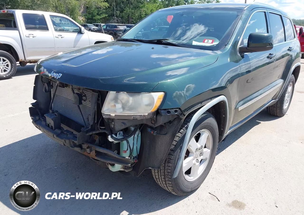 2011 Jeep Grand Cherokee Laredo VIN:1J4RR4GG2BC555258 - 6