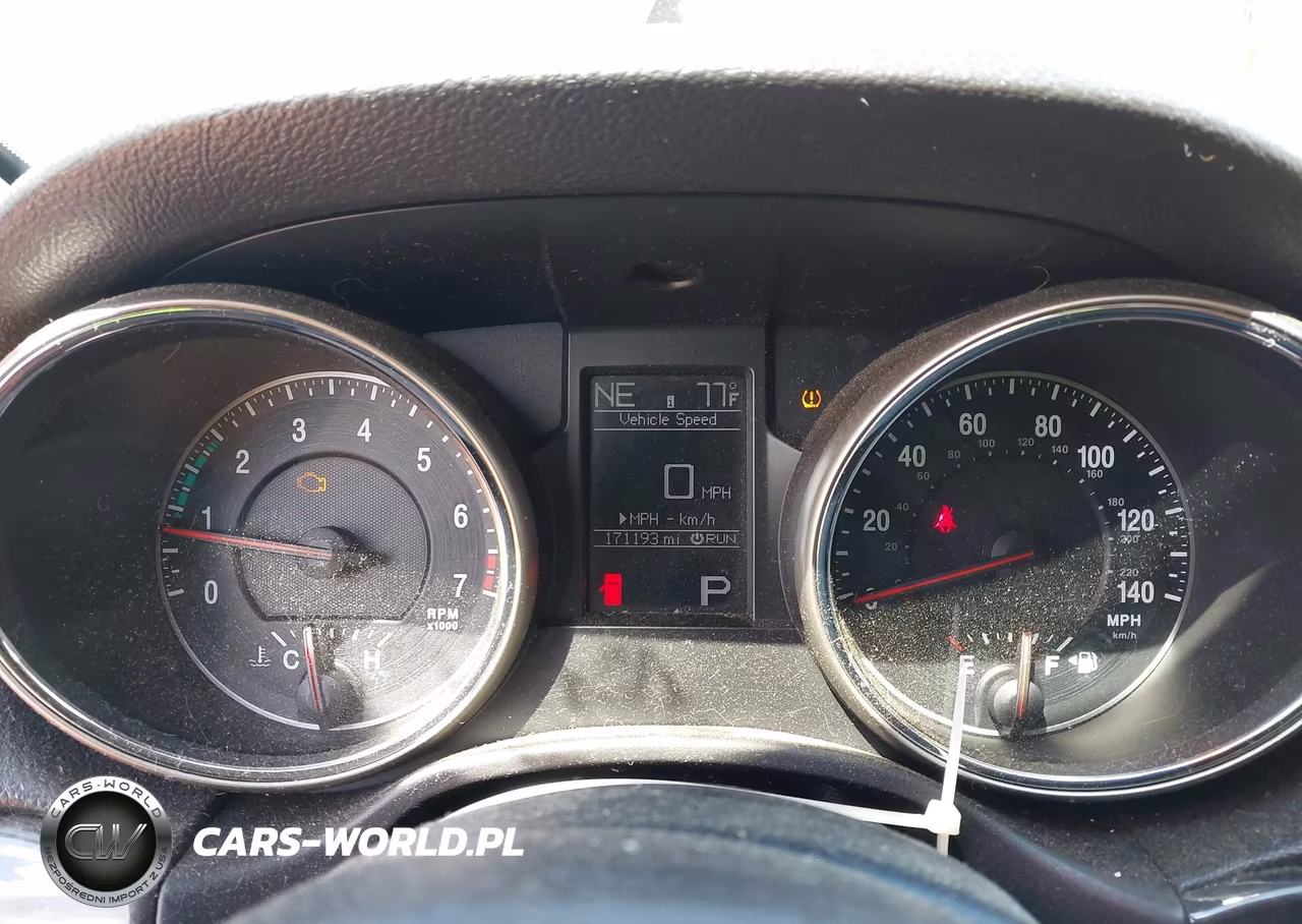 2011 Jeep Grand Cherokee Laredo VIN:1J4RR4GG2BC555258 - 7