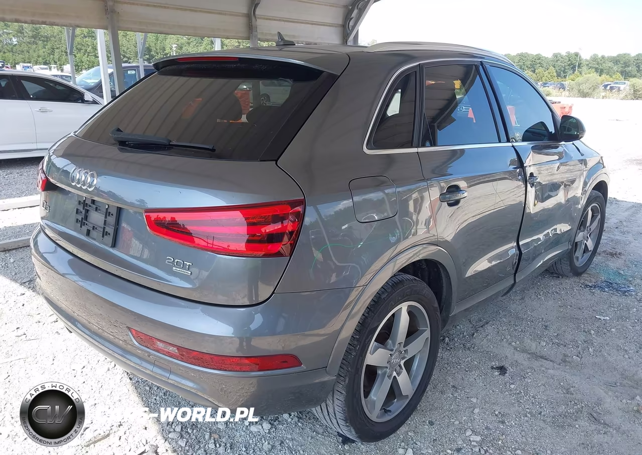 2015 Audi Q3 2.0T Premium Plus VIN:WA1EFCFS9FR000754 - 4