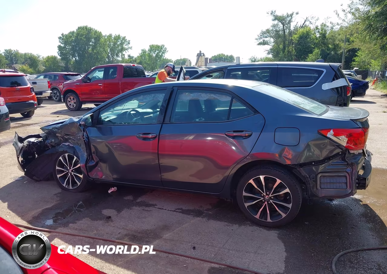 2019 Toyota Corolla Se-Xse VIN:5YFBURHE4KP867203 - 15