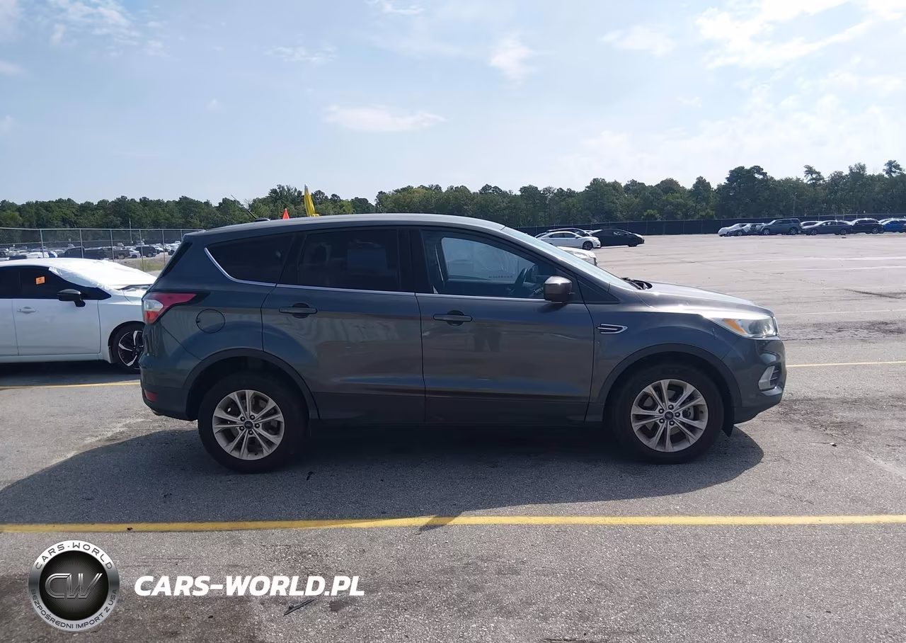 2017 Ford Escape Se VIN:1FMCU0GD6HUE84993 - 13