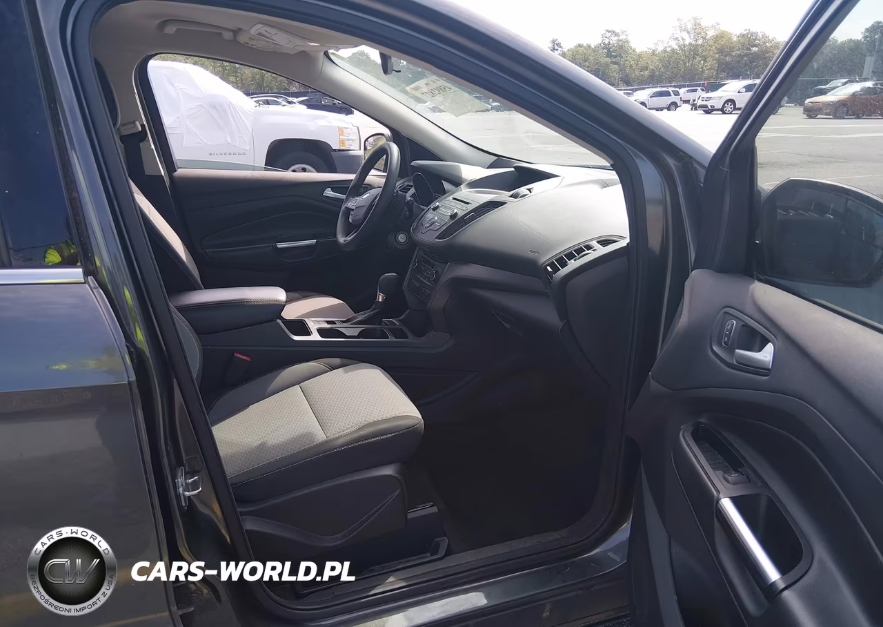 2017 Ford Escape Se VIN:1FMCU0GD6HUE84993 - 5
