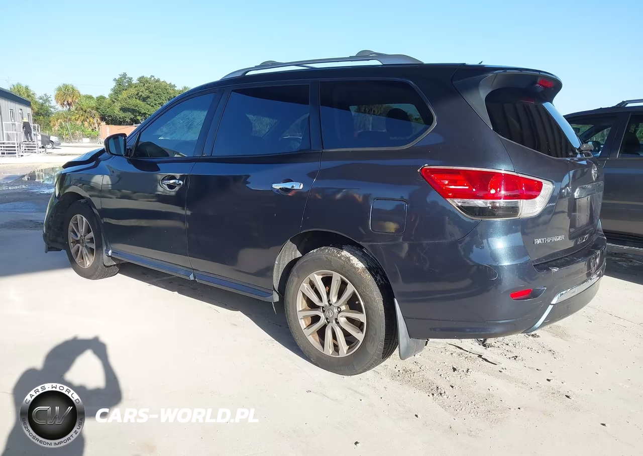 2015 Nissan Pathfinder S VIN:5N1AR2MNXFC721389 - 3