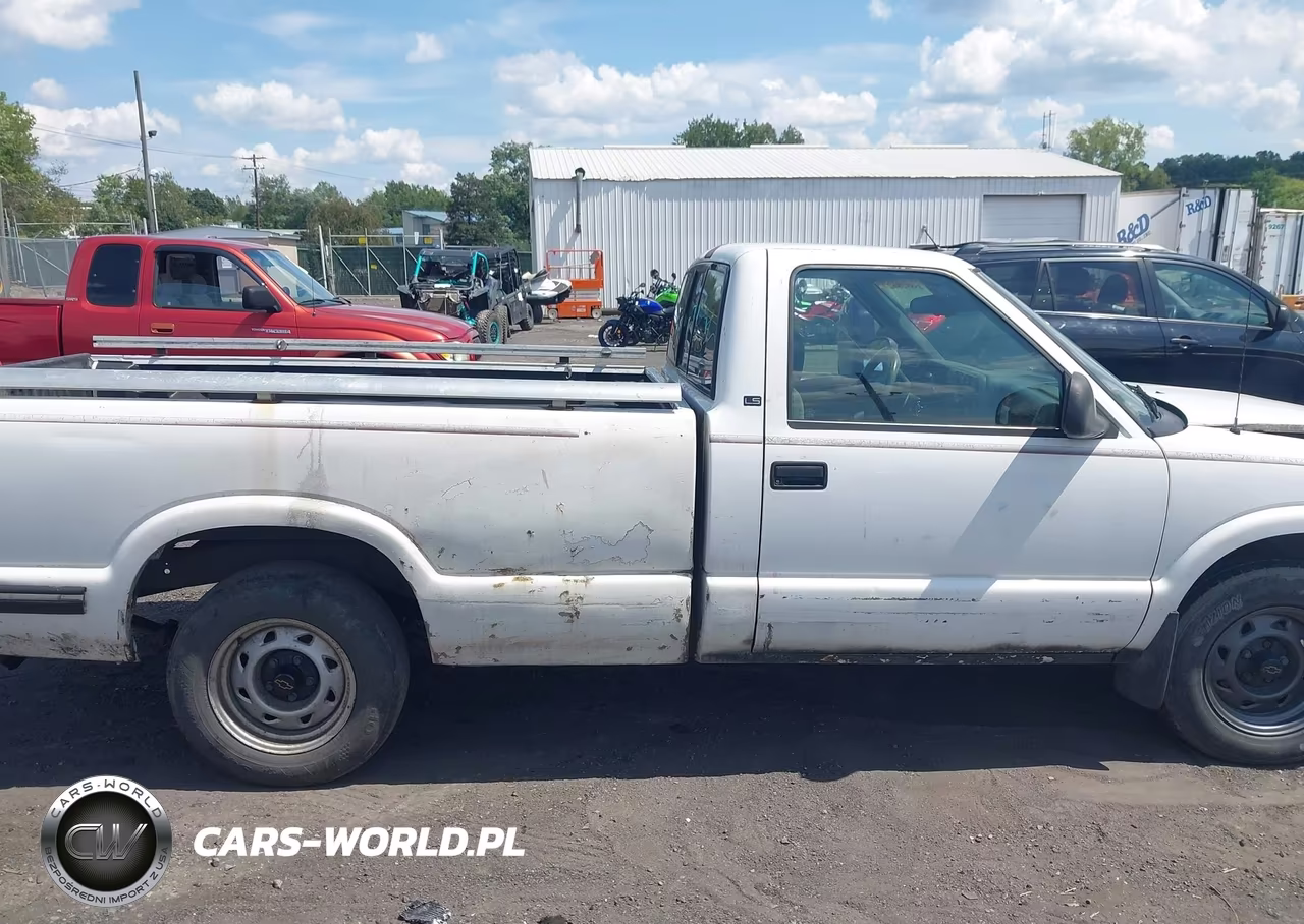 1996 Chevrolet S Truck S10 VIN:1GCCS1441TK186229 - 13