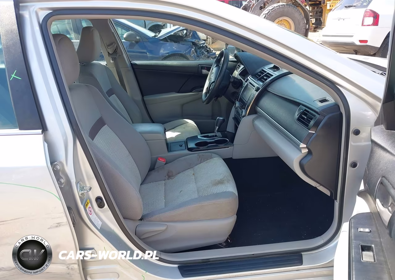 2014 Toyota Camry Le VIN:4T4BF1FK6ER398998 - 5