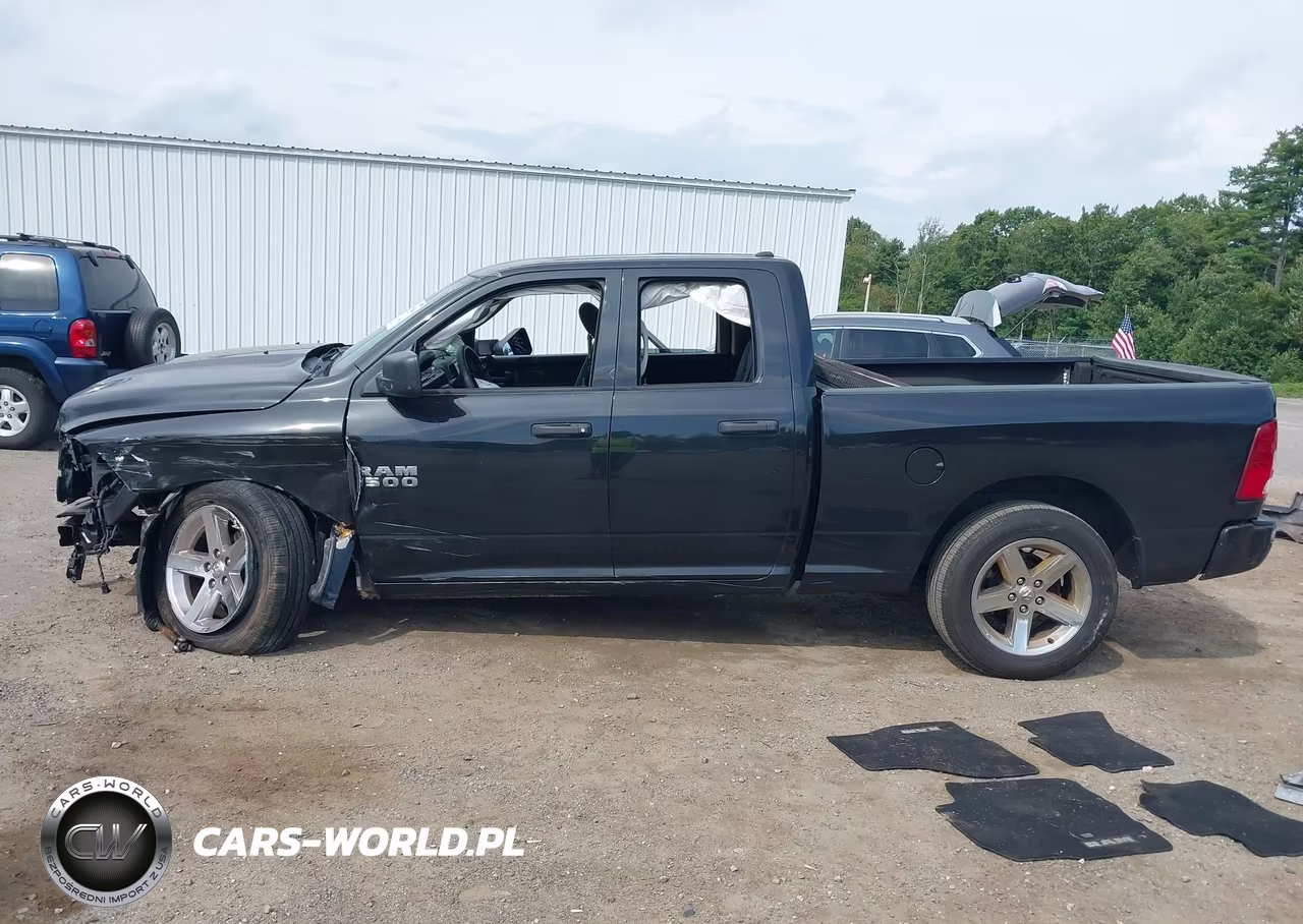 2018 Ram 1500 Express 4X4 6'4 Box VIN:1C6RR7FG8JS264543 - 15