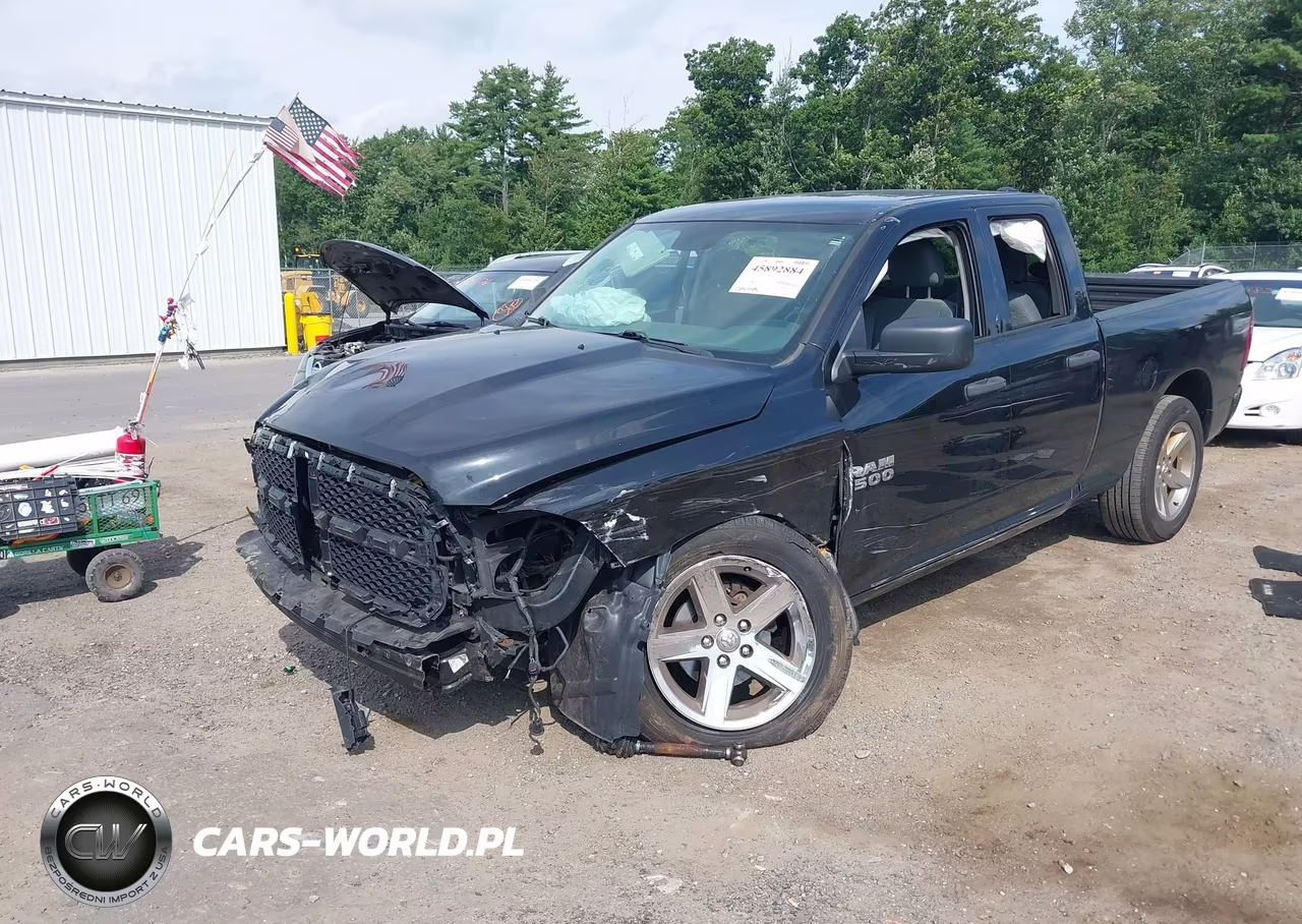 2018 Ram 1500 Express 4X4 6'4 Box VIN:1C6RR7FG8JS264543 - 2