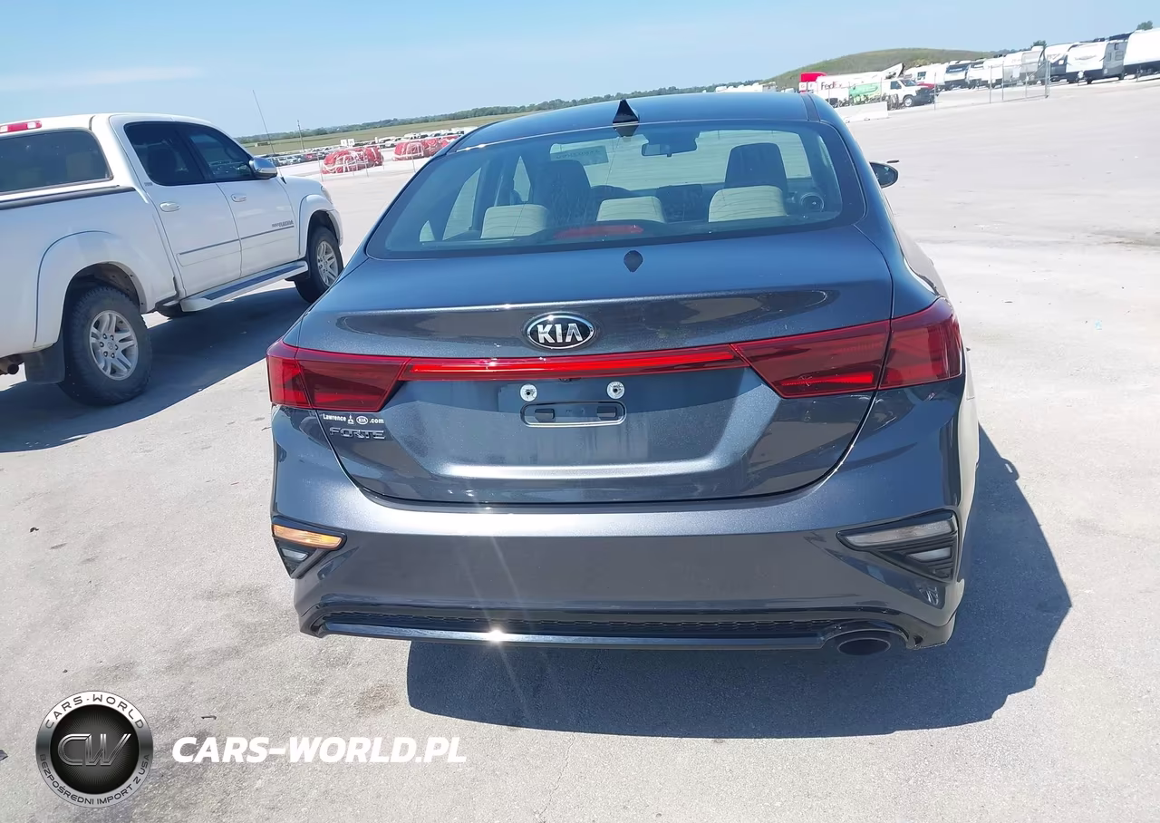 2021 Kia Forte Lxs VIN:3KPF24AD8ME407493 - 16