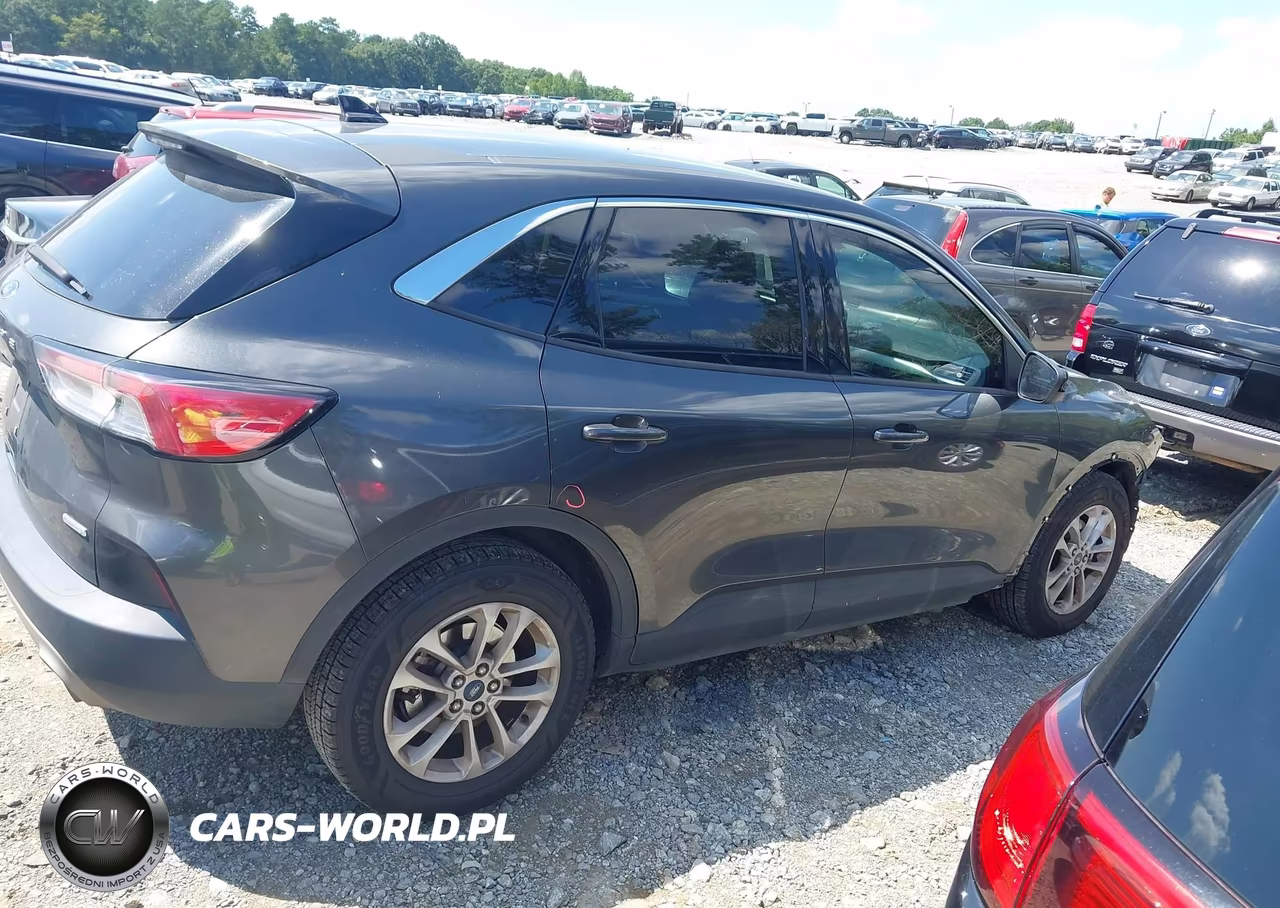 2020 Ford Escape Se VIN:1FMCU0G60LUA45766 - 13
