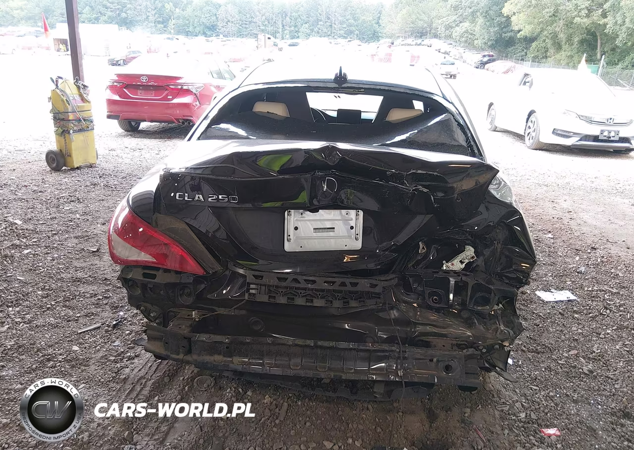 2018 Mercedes-Benz Cla 250 VIN:WDDSJ4EB5JN680558 - 17