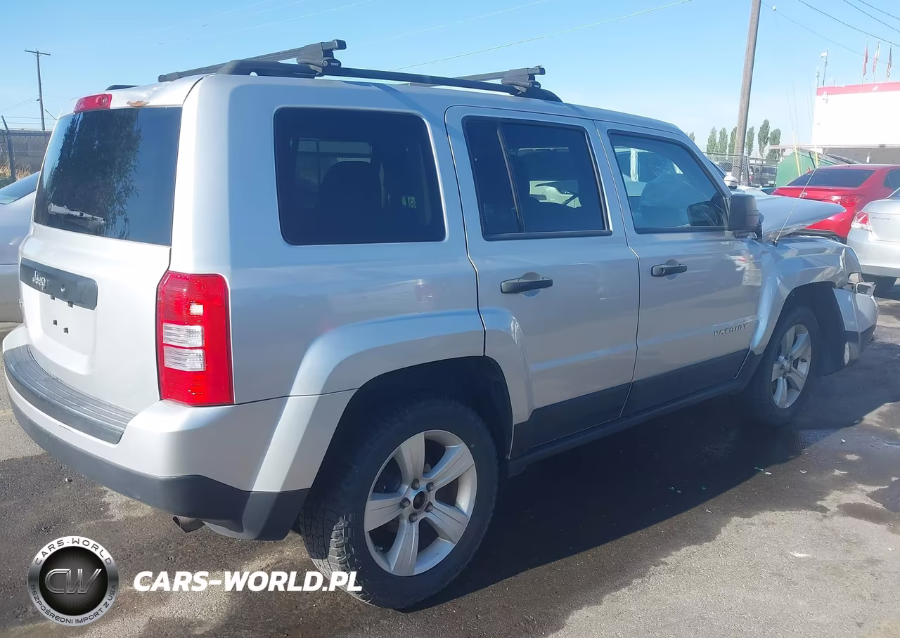 2012 Jeep Patriot Sport VIN:1C4NJRBB9CD574261 - 4