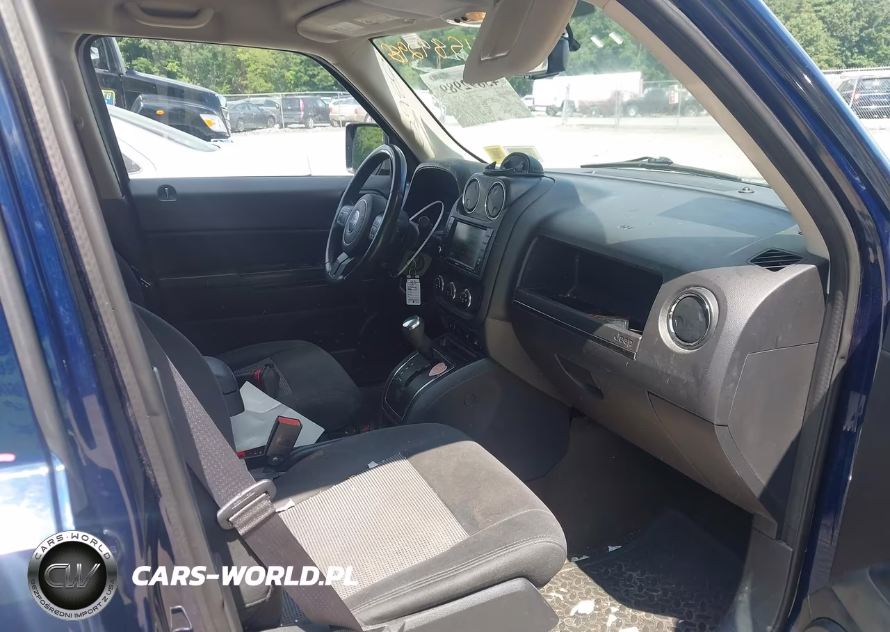 2017 Jeep Patriot Latitude VIN:1C4NJRFB3HD114773 - 5