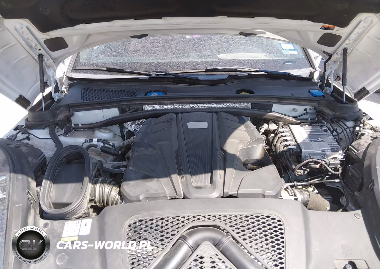 2023 Porsche Macan S VIN:WP1AG2A55PLB36170 - 10