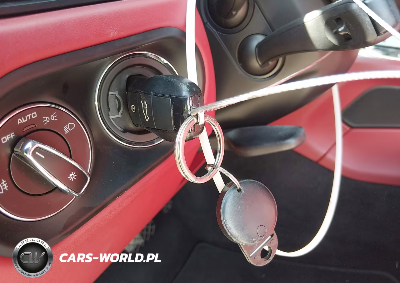 2023 Porsche Macan S VIN:WP1AG2A55PLB36170 - 11