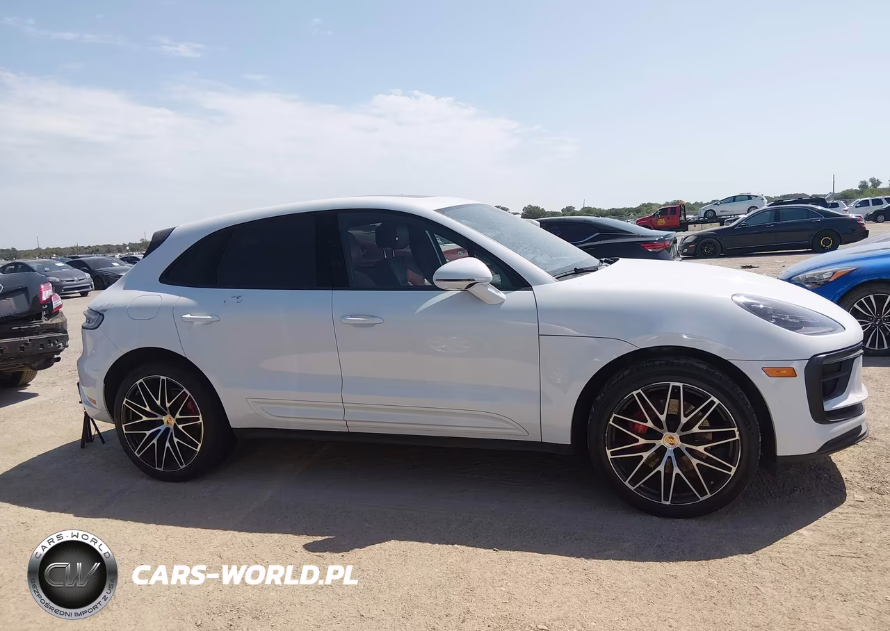 2023 Porsche Macan S VIN:WP1AG2A55PLB36170 - 13