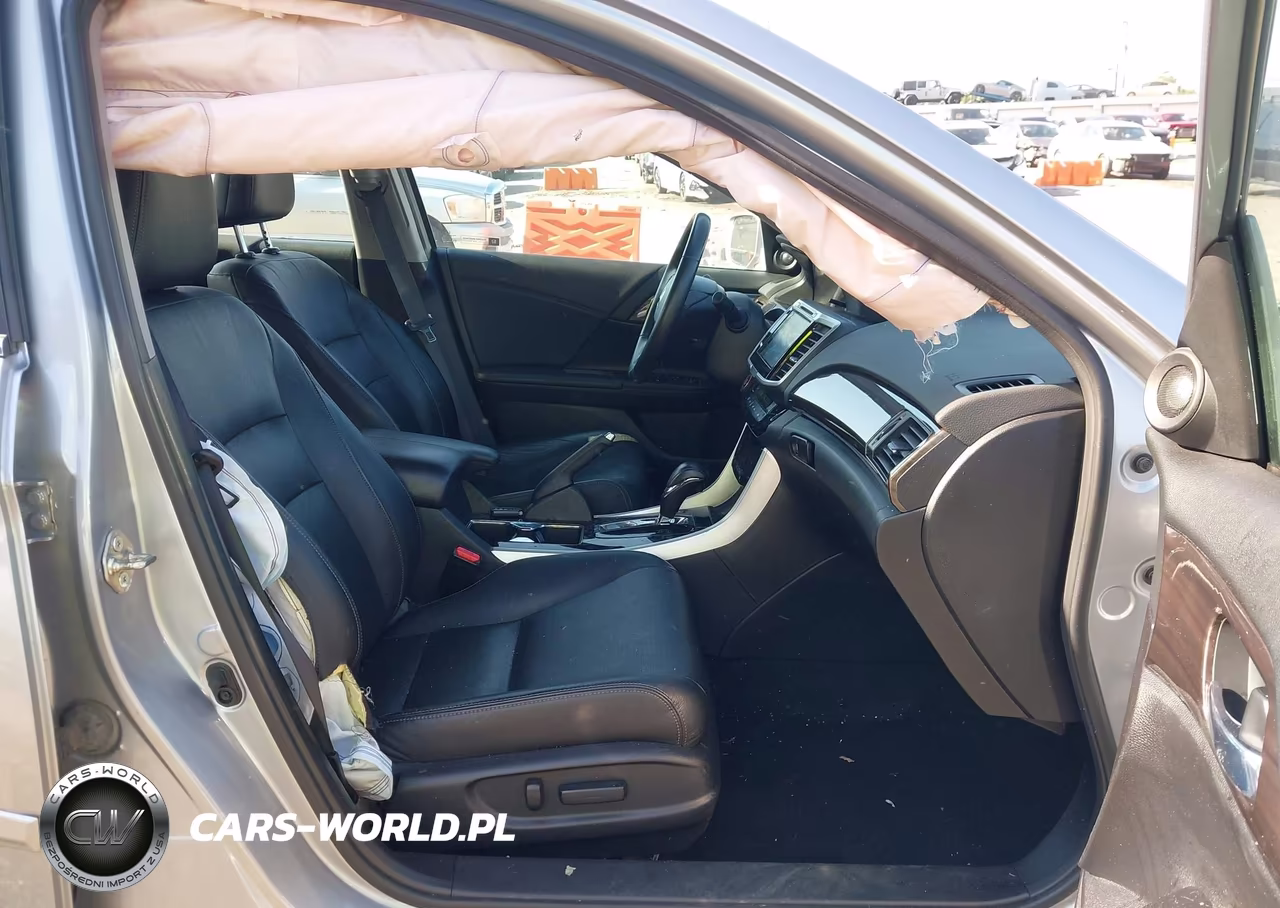 2017 Honda Accord Ex-L VIN:1HGCR2F97HA044010 - 5