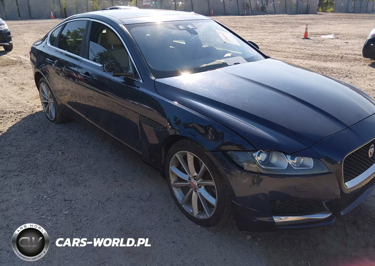 2016 Jaguar Xf 35T Prestige VIN:SAJBE4BV9GCY08075 - 12