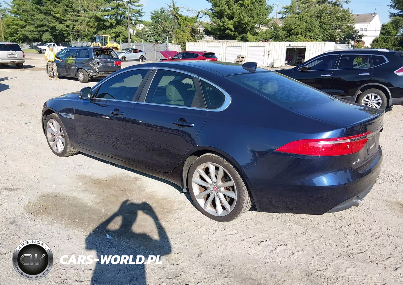 2016 Jaguar Xf 35T Prestige VIN:SAJBE4BV9GCY08075 - 3