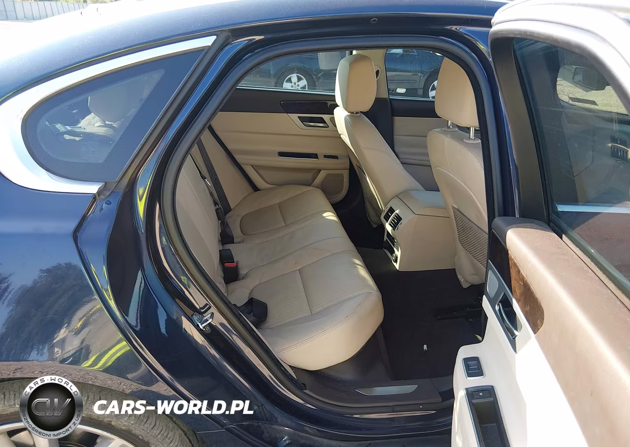 2016 Jaguar Xf 35T Prestige VIN:SAJBE4BV9GCY08075 - 8