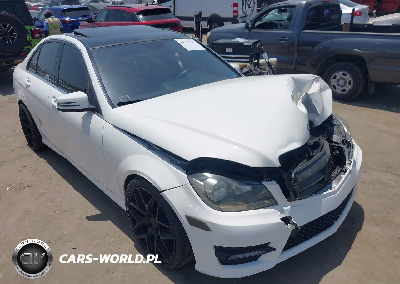 2013 Mercedes-Benz C 250 Sport