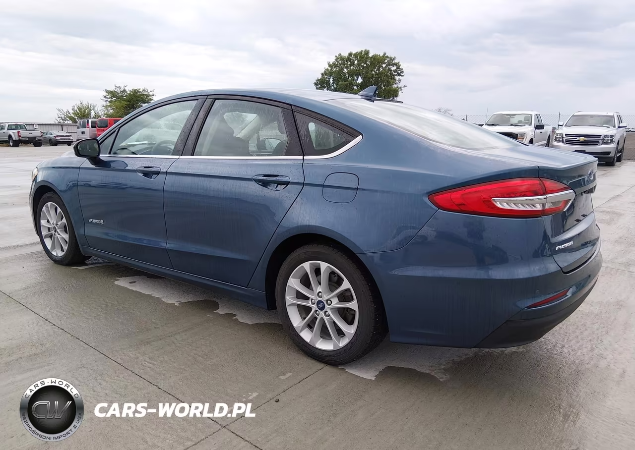 2019 Ford Fusion Hybrid Se VIN:3FA6P0LU9KR136401 - 3
