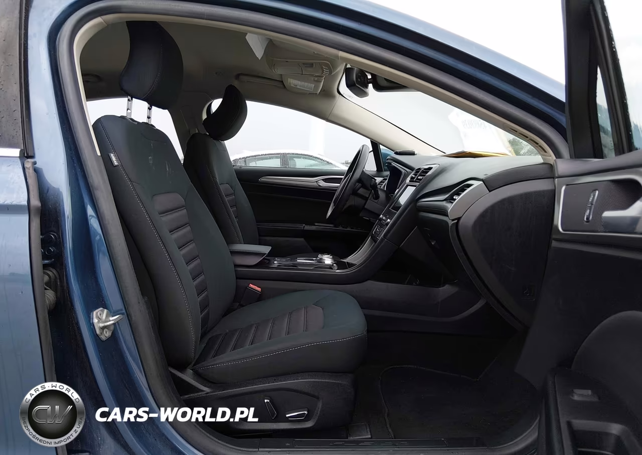 2019 Ford Fusion Hybrid Se VIN:3FA6P0LU9KR136401 - 5
