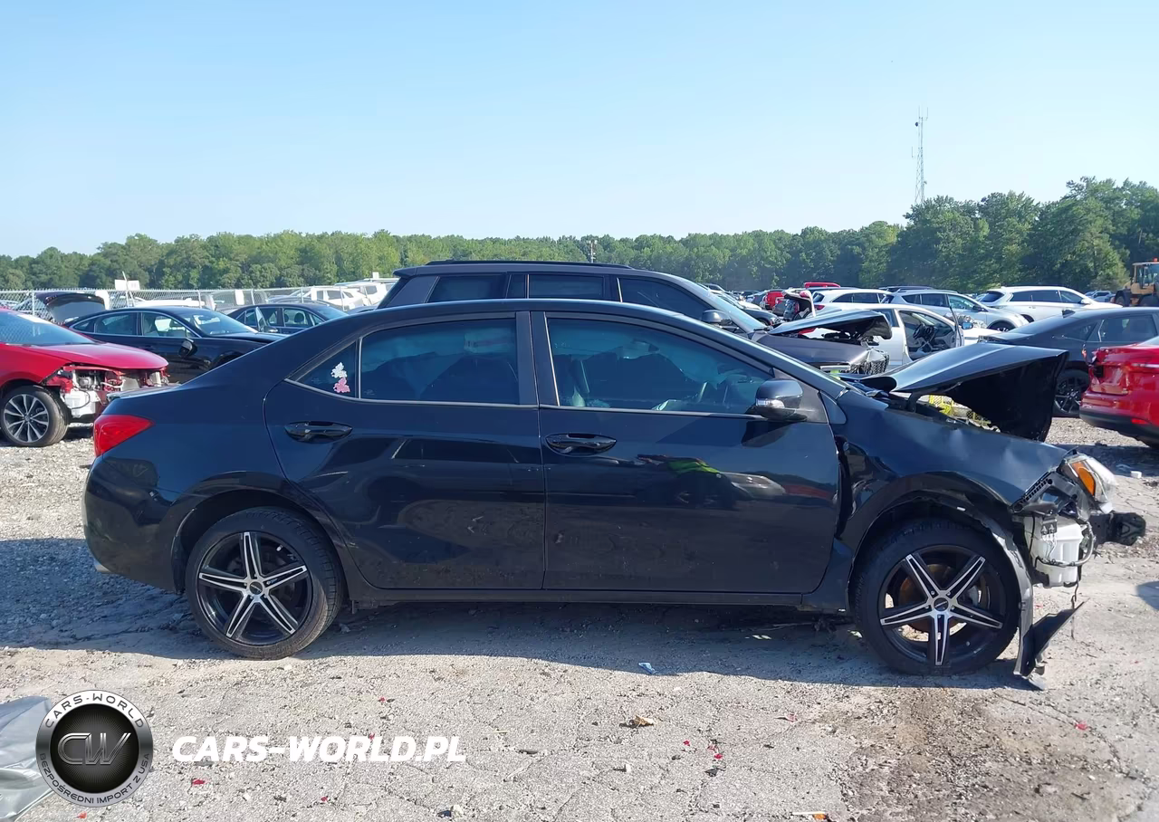 2019 Toyota Corolla Se VIN:2T1BURHE6KC220110 - 14